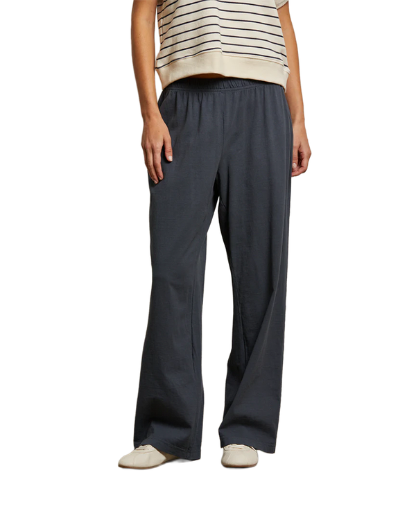 PerfectWhiteTee ADELE EASY PULL ON PANT