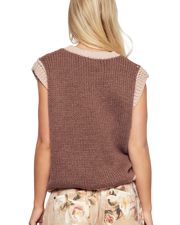 Urban Daizy WESTERN HORSESHOE CROCHET VEST