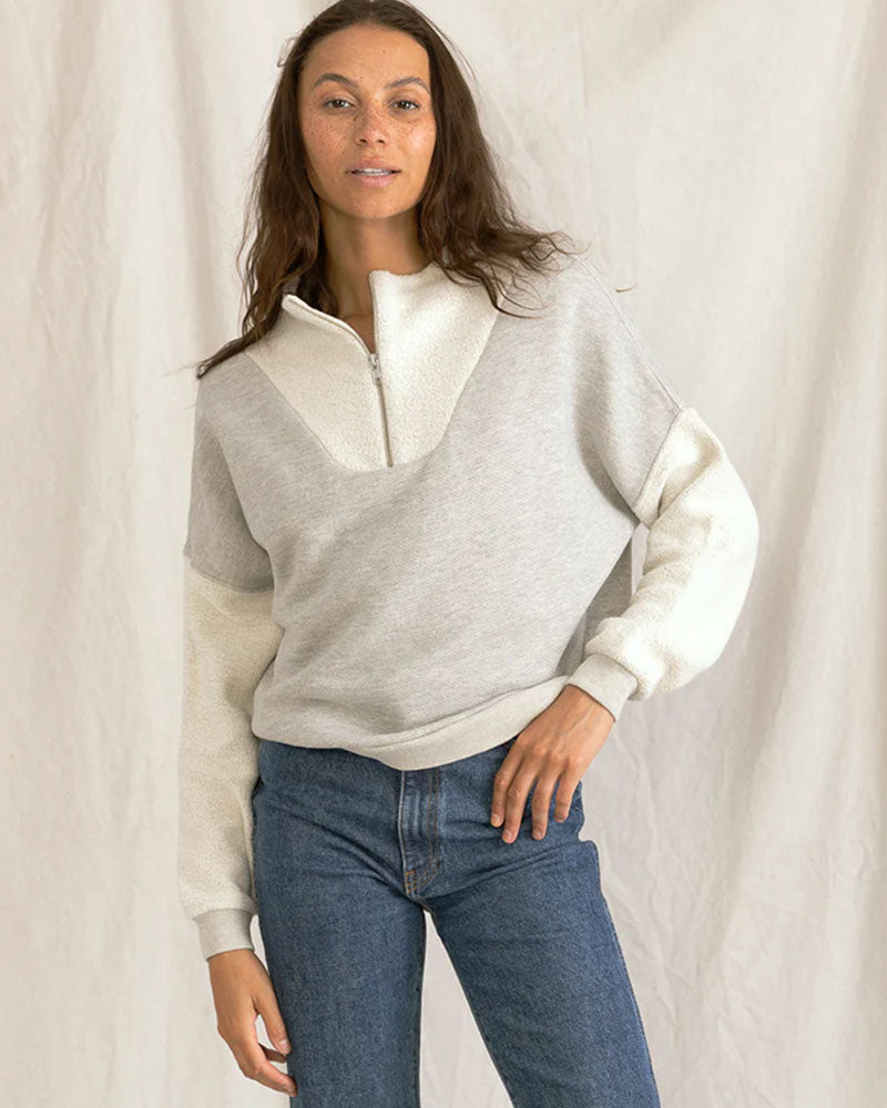 Perfectwhitetee Tyra Fleece 1/4 Zip Pullover In Heather Grey